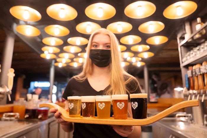 В Роспотребнадзоре заявили, что нет гарантии возвращения вкуса и обоняния после COVID