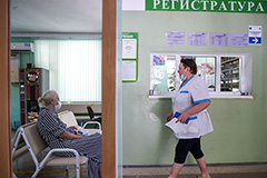 В России за сутки COVID-19 выявили у 25 273 человек