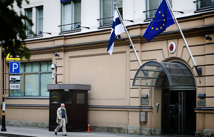 Глава МИД Финляндии заявил о планах в разы сократить выдачу виз россиянам