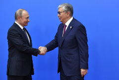 Путин в пятницу встретится с Токаевым в Сочи