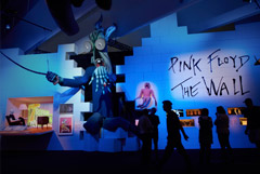 Инвестиционная компания Blackstone хочет купить права на песни Pink Floyd