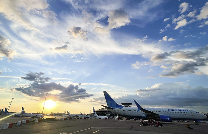 "Победа" должна "Внуково" 2 млрд рублей из-за перевода рейсов в "Шереметьево"