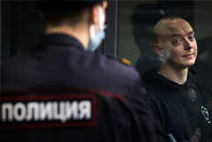 Гособвинение во вторник запросит наказание для Ивана Сафронова по делу о госизмене