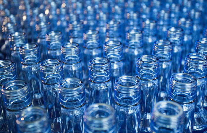 Девять человек погибли от отравления метанолом в Тюменской области