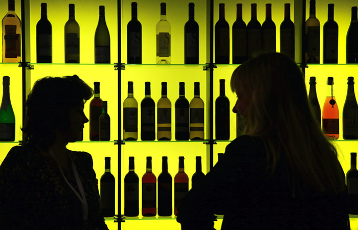 Минздрав оценил в 1,2 млн число россиян с алкогольной зависимостью
