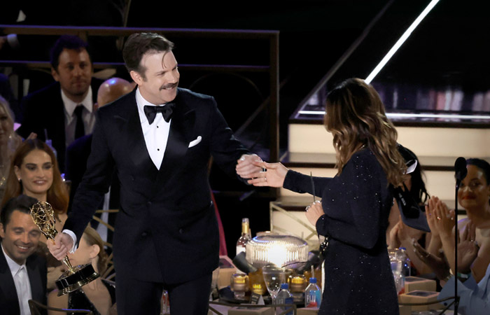 Триумфаторами "Эмми" стали сериалы "Наследники", "Тед Лассо" и "Белый лотос"