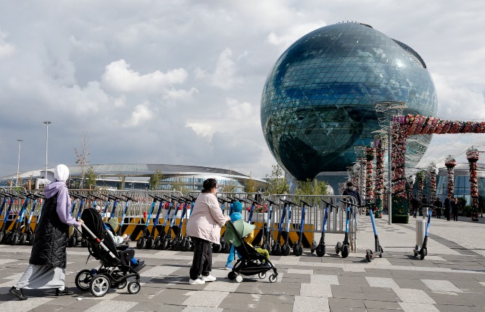 Столица Казахстана вновь переименована в Астану