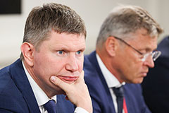 Решетников заявил, что потребительский спрос в РФ прошел нижнюю точку спада
