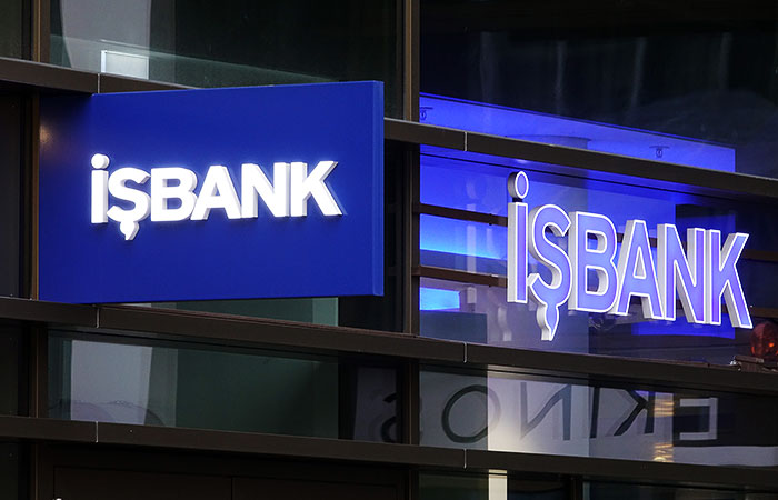Турецкий Isbank приостановил прием карт "Мир"
