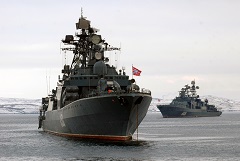 Северный флот провел учения по высадке десанта на мысе Челюскин