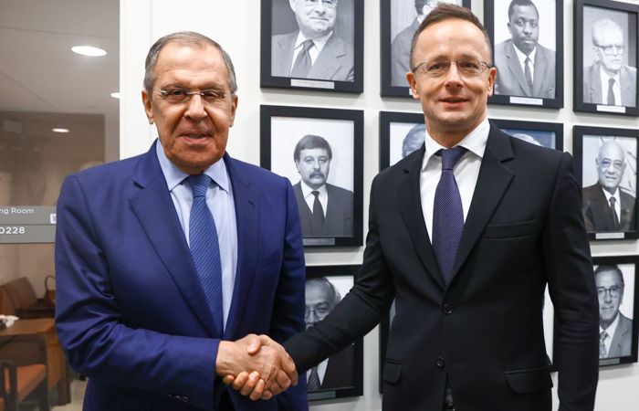 Венгрия не будет "гнаться" за новым пакетом санкций против РФ