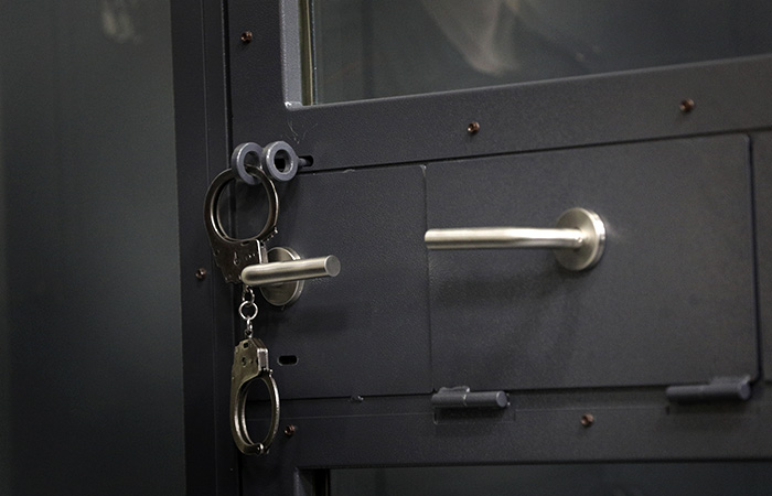 Уголовное дело возбуждено после стрельбы по военкому в иркутском Усть-Илимске