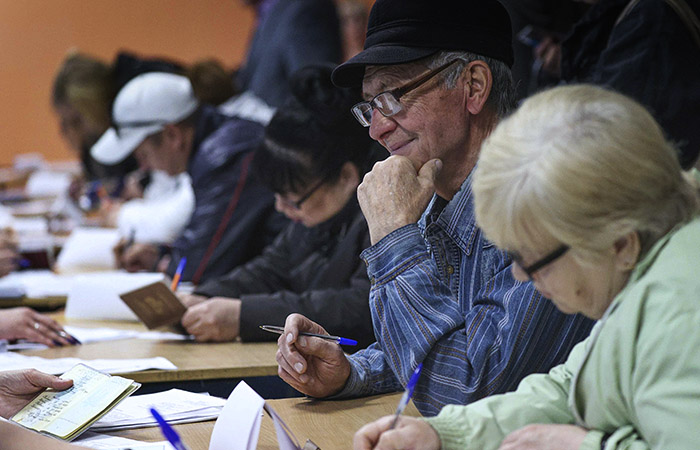 Более 95% голосов на участках в РФ отданы за вхождение в Россию ЛНР, ДНР, Херсонской и Запорожской областей