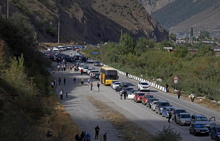 Власти Северной Осетии ограничили въезд на территорию республики
