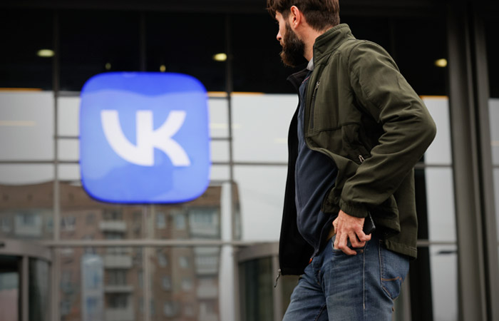 Apple объяснила удаление приложений VK из AppStore наличием подсанкционных акционеров