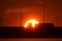 Кабмин сможет запрещать перевозки грузов по РФ автотранспорту из недружественных стран