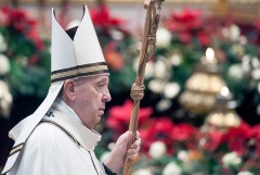 Папа Франциск впервые за два года провел обряд крещения