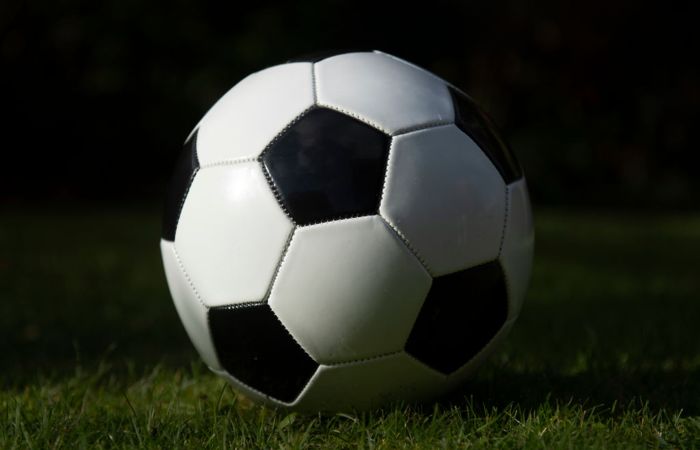 В Индонезии более 120 человек погибли из-за беспорядков на стадионе