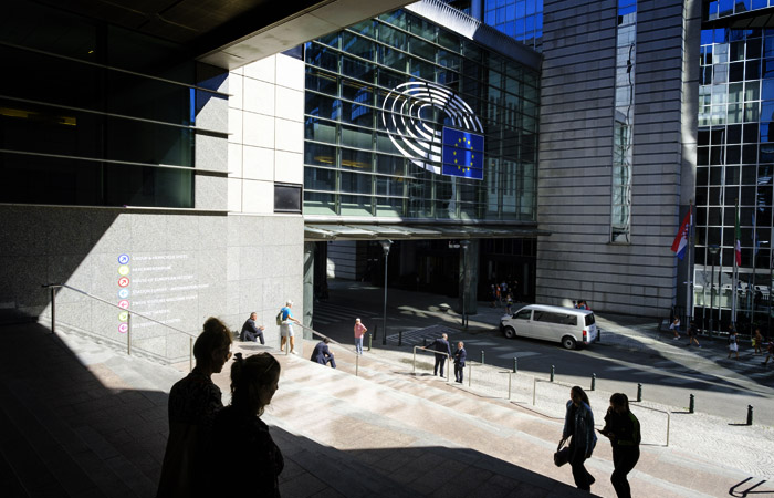 ЕС утвердил новый пакет санкций против России