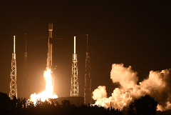 SpaceX вывела на орбиту новую группу интернет-спутников Starlink