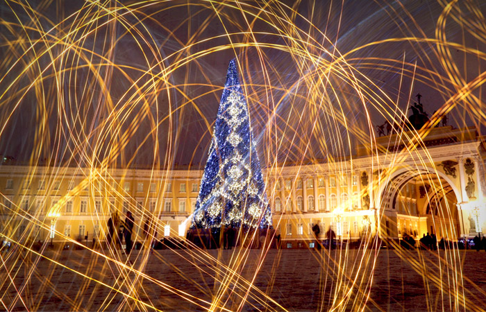 Петербург отменил новогодние общегородские мероприятия