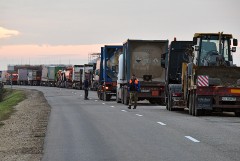 Минтранс Крыма предложил водителям грузовиков путь через новые регионы России