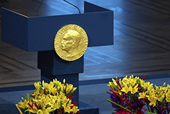 Премию Нобеля по экономике присудили за исследование финансовых кризисов