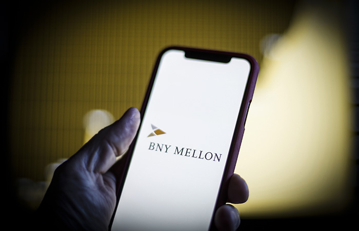 Старейший американский банк BNY Mellon начинает принимать криптовалюты
