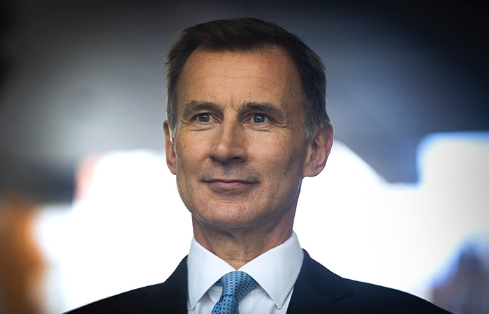 Новым министром финансов Британии стал экс-глава МИД страны