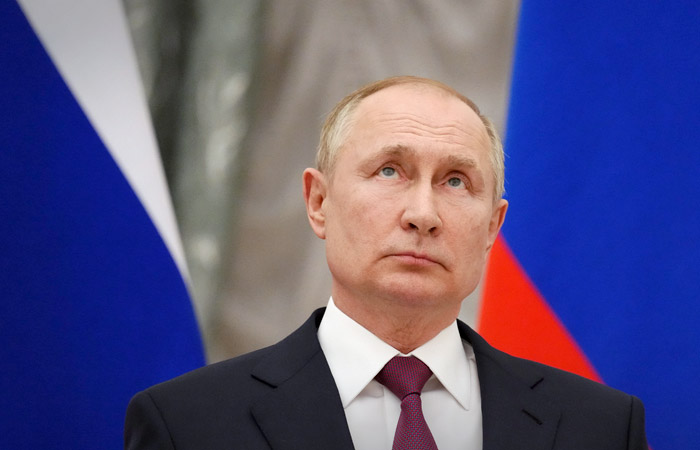 Ο Πούτιν υπέγραψε διάταγμα για στρατιωτικό νόμο στα εδάφη που προσαρτήθηκαν στη Ρωσική Ομοσπονδία