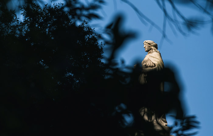 Текст одной из песен рэпера Oxxxymiron признан экстремистским