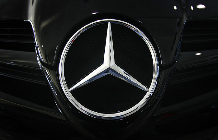 Mercedes     ""  ""