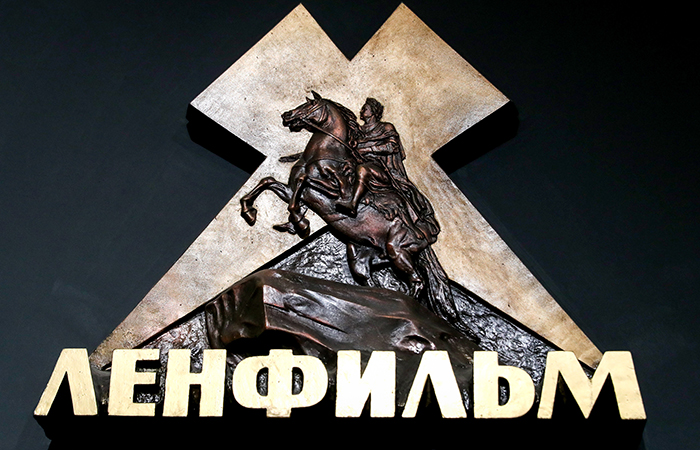 Кинотеатры получат для проката около 100 картин из золотой коллекции "Ленфильма"