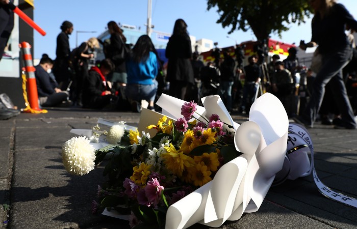 Число погибших в давке в Сеуле россиянок увеличилось до трех