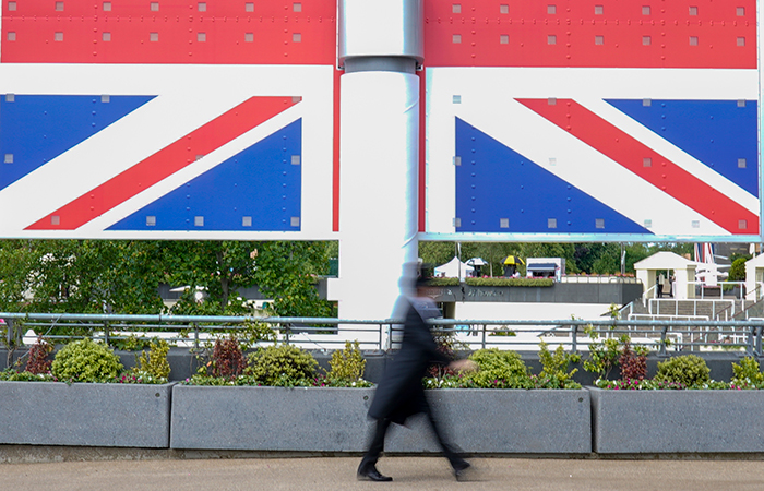Великобритания ввела санкции против четырех российских бизнесменов