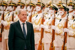 Си Цзиньпин принял Шольца в Пекине