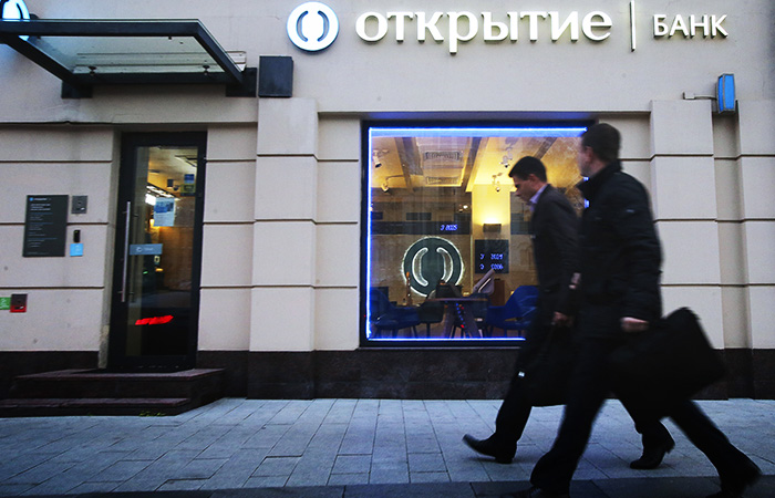 Глава ВТБ назвал согласование параметров сделки по покупке "Открытия" делом нескольких дней