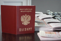 Сенаторы предложили лишать приобретенного гражданства РФ за дезертирство и сдачу в плен