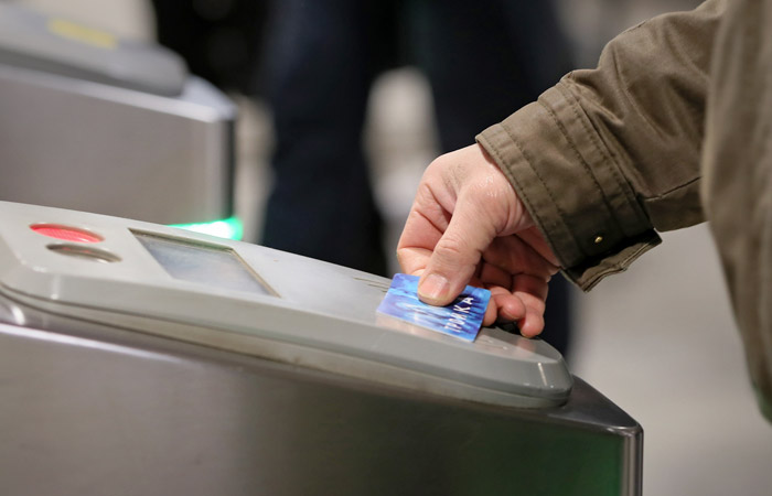 Годовые проездные на общественный транспорт Москвы можно будет "замораживать"