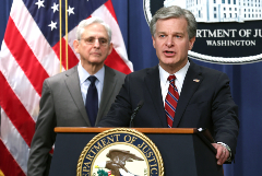 Директор ФБР заявил, что Китай лидирует по объему похищенных у американцев данных