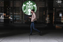 Сотрудники 113 кофеен Starbucks в США устроят забастовку