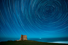 Пик активности звездопадов и затмение Марса Луной ожидаются в декабре