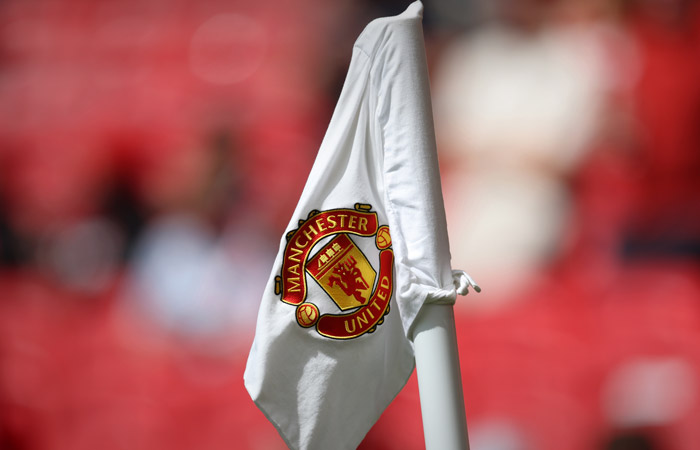 Apple изучает возможность покупки "Манчестер Юнайтед"