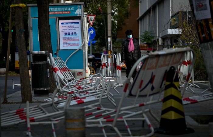 В ряде городов Китая прошли акции против ограничительных мер от COVID-19