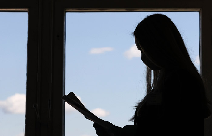 Минпросвещения задумалось об отмене ЕГЭ для старшеклассников из новых регионов РФ