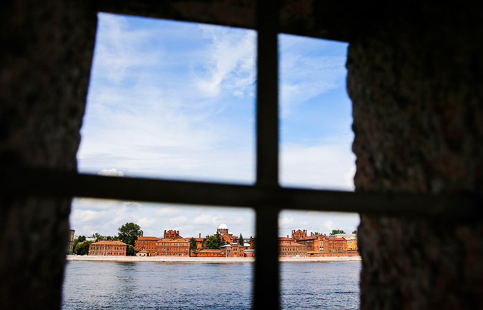 Бывшую тюрьму "Кресты" в Петербурге могут выставить на торги в 2023 году