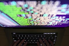 В Сбербанке дефицит кадров в сфере кибербезопасности в РФ оценили в 100 тыс. человек