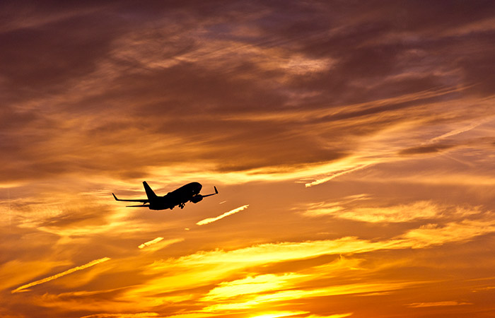 Путин призвал направлять средства ФНБ на льготный лизинг воздушного и водного транспорта