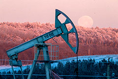 Новак спрогнозировал цены на нефть Brent в 2023 году в коридоре $70-100 за баррель