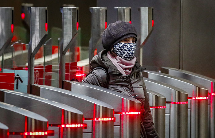 В РФ более 3,4 тыс. человек заболели коронавирусом за сутки